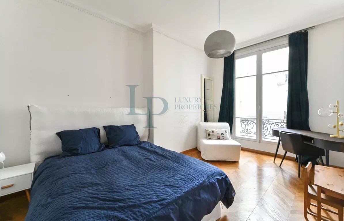 EXCLUSIVITÉ I PARIS XVII I TERNES / NIEL I APPARTEMENT 5 PIÈCES I 3 CHAMBRES I SERVICE I DOUBLE CAVE