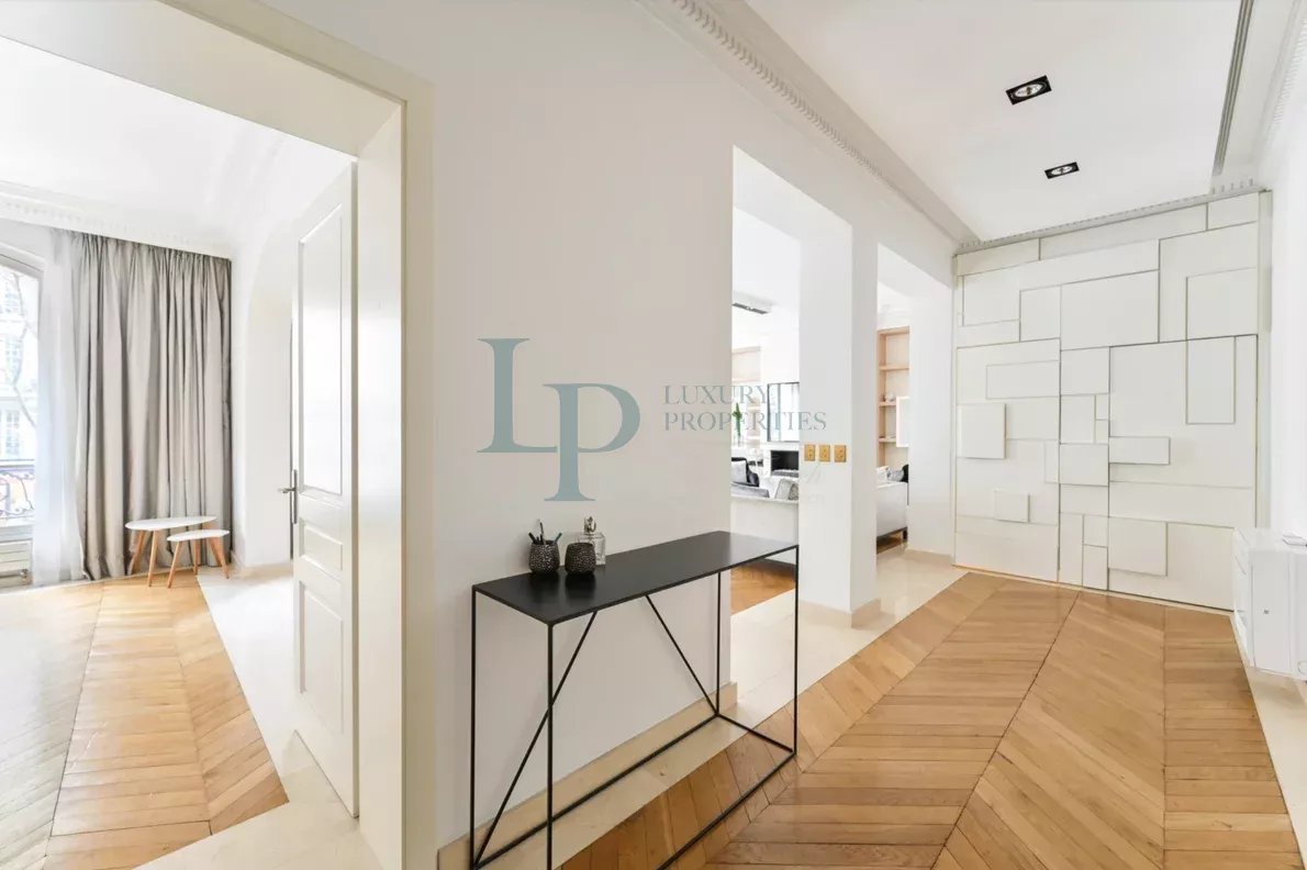 EXCLUSIVITÉ I PARIS XVII I TERNES / NIEL I APPARTEMENT 5 PIÈCES I 3 CHAMBRES I SERVICE I DOUBLE CAVE